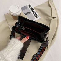 Retro Wide Shoulder Strap Messenger Bag main image 5