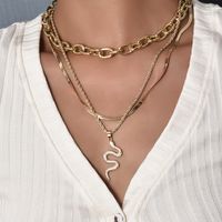 Mode Serpentine Anhänger Mehrschichtige Halskette main image 1