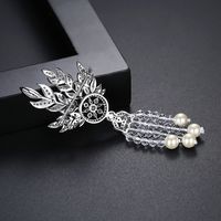 Broche Longue Pompon Zircon Fashion main image 5