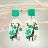 Nouvelles Boucles D&#39;oreilles En Résine Animale main image 5