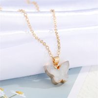 Imitation Natural Stone Butterfly Pendant Necklace main image 4