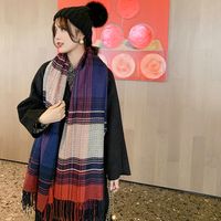 Autumn And Winter Korean Plaid Thickened Tassel Scarf main image 3