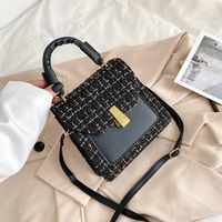 New Trendy Fashion One-shoulder Messenger Bag sku image 3