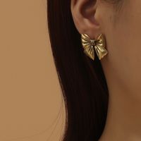 Retro Distressed Metal Bow  Korean Fashion Simple  Earrings main image 1