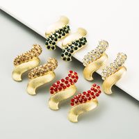 Geometric Twisted   Alloy Inlaid Rhinestones  Simple Earrings main image 1