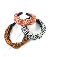 Retro  Leopard Print Folds Knotted Hair Band main image 5