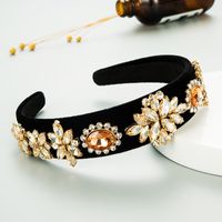 Autumn And Winter Black Gold Velvet Cloth Baroque Retro Small Flower Full Diamond Headband sku image 4