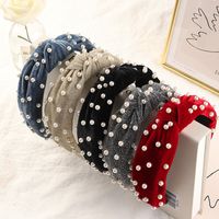 Simple Pearl Fabric Wide-brimmed Knotted Headband main image 1