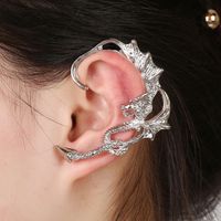 Exaggerated Dragon-shaped Hypoallergenic Ear Bone Clips main image 6