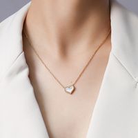 Fashion Peach Heart White Sea Shell Pendant Love Necklace main image 1