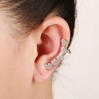 Simple U-shaped Heart-shaped Ear Bone Clip sku image 2