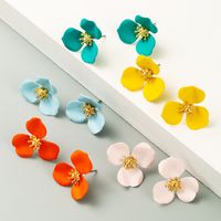 Fashion Exquisite Flower Alloy Earrings main image 1