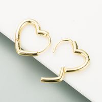 Brass 18k Gold Plated Heart-shaped Exquisite Earrings main image 3