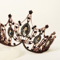 Baroque Retro Black Crown Alloy Rhinestone Wedding Crown main image 4
