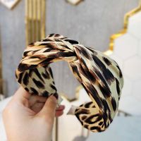 Leopard Print Cross-knot Wide-brim Retro Headband sku image 2