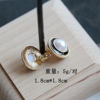 Simple   Square Round Pearl Earrings sku image 6