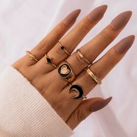 Nuevo Conjunto De 7 Piezas De Anillo De Amor De Luna Goteando Negro Retro De Moda Simple main image 1