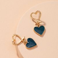 Cute Heart-shaped Earrings main image 5