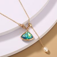 Natural Freshwater Pearl Triangle Green Glass Long  Gold  Necklace main image 3