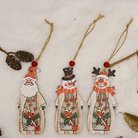 Christmas Tree Ornaments Wooden Hollow Deer Pendant main image 4