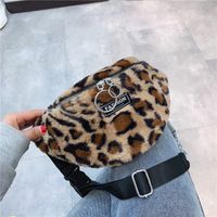 Retro Plush Fashion Messenger Bag main image 2