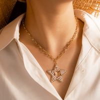 Fashion Butterfly Pearl Hollow Star Chain Necklace main image 3