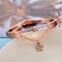 Retro Alloy Five-pointed Star Diamond Bracelet main image 5