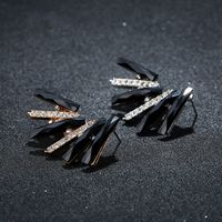 Diamond-studded Geometric Earrings main image 5
