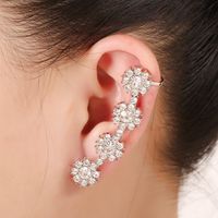 Creative Four Petals Diamond Ear Clip sku image 2