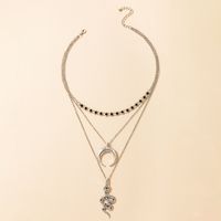 Fashion Retro Crescent Snake-shaped Diamond Pendant Retro Necklace main image 3