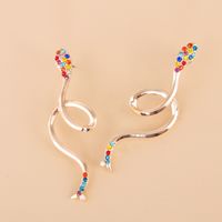 Simple  Exaggerated Snake-shaped Fashion Earrings main image 4