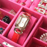 Flannel Rectangular Fan-shaped Jewelry Box main image 3