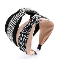 High-end Letter Printed Fabric Headband Wholesale main image 2