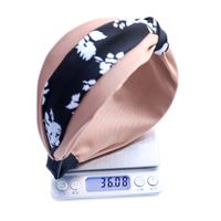 High-end Letter Printed Fabric Headband Wholesale main image 3