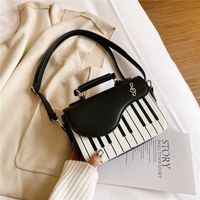 Small Pu Leather Solid Color Fashion Square Flip Cover Square Bag Shoulder Bag main image 6