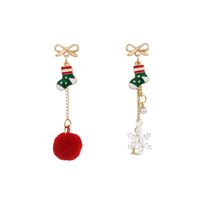 Asymmetric Christmas Retro Tassel Hair Ball Snowflake Earrings main image 6