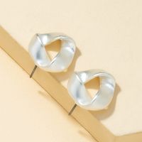 Simple Fashion Stud Earring sku image 2