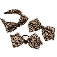 Korean  Wide-brimmed Leopard Hairpin Super Flash Butterfly Gold Rhinestone Headband main image 6