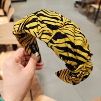 New Leopard Flower Bud Headband Wide-brimmed Fabric  Headband sku image 1