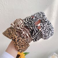 Leopard Print Wide-sided Knotted Headband main image 3