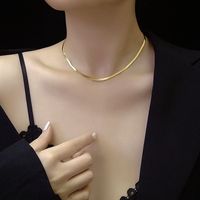 Europäische Und Amerikanische Ins Stil Chocker Messer Kette Schlüsselbein Kette Personal Isierte Halskette 18k Goldene Schlangen Knochen Kette Hot Girl Accessoires Halskette sku image 3