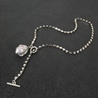 Fashion Claw Chain Special-shaped Pearl Pendant Necklace main image 5