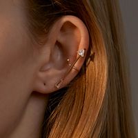 Zircon Arrow Ear Clip main image 2