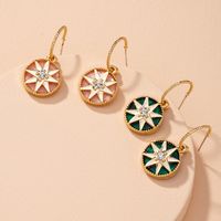 Simple Geometric Round Star Earring main image 1