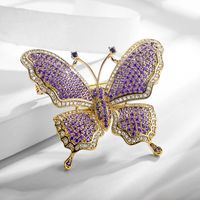 Adorno De Manzana Roja Nuevo Estilo Europeo Y Americano De Gama Alta Sobre Incrustaciones De Zirconia Mariposa Broche Fábrica Al Por Mayor 850447 Personalizado sku image 1