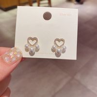 Fashion Pearl Zircon Micro-inlaid Heart-shaped Earrings main image 3