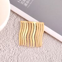 Korean Simple Fashion Streamline Metal Hair Comb Clip sku image 1