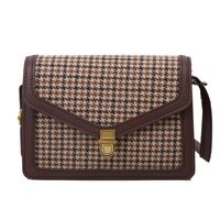 Retro Fashion Messenger Bag main image 3