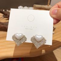 Heart-shaped Diamond Earrings sku image 1