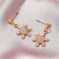 New Christmas Snowflake Earrings main image 4